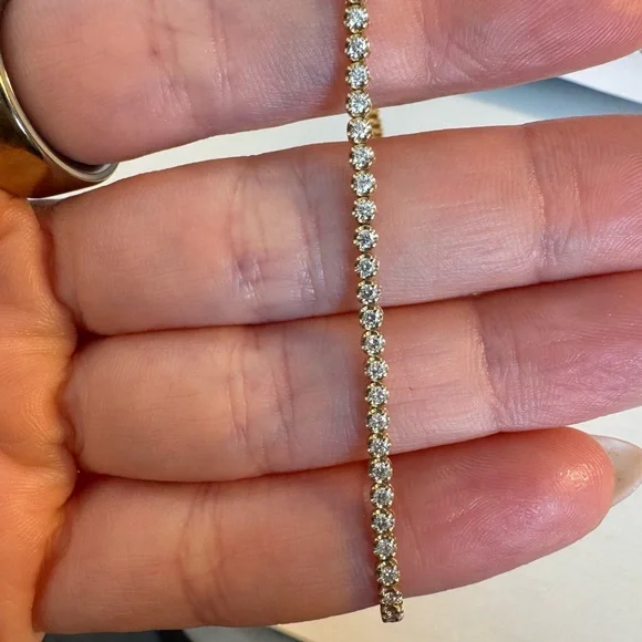 Ring Concierge Mini Diamond Tennis Bracelet - Picture 4 of 4